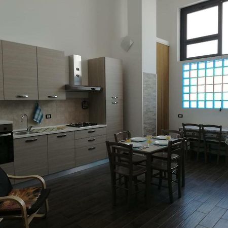Siracusa Holiday House Hotel Szirakúza Kültér fotó