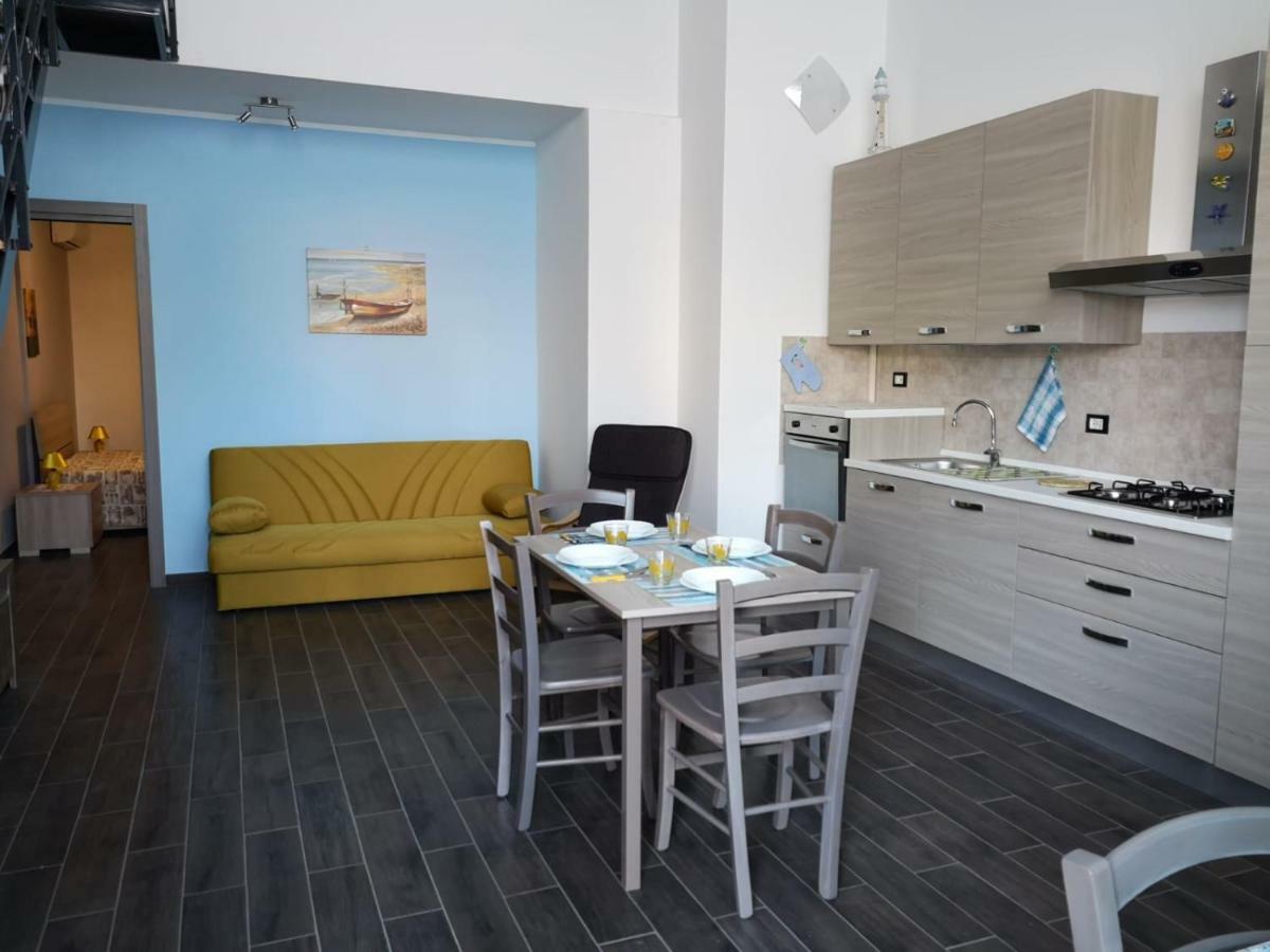 Siracusa Holiday House Hotel Szirakúza Kültér fotó