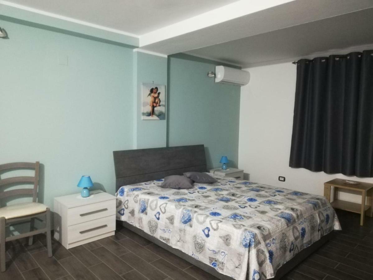 Siracusa Holiday House Hotel Szirakúza Kültér fotó