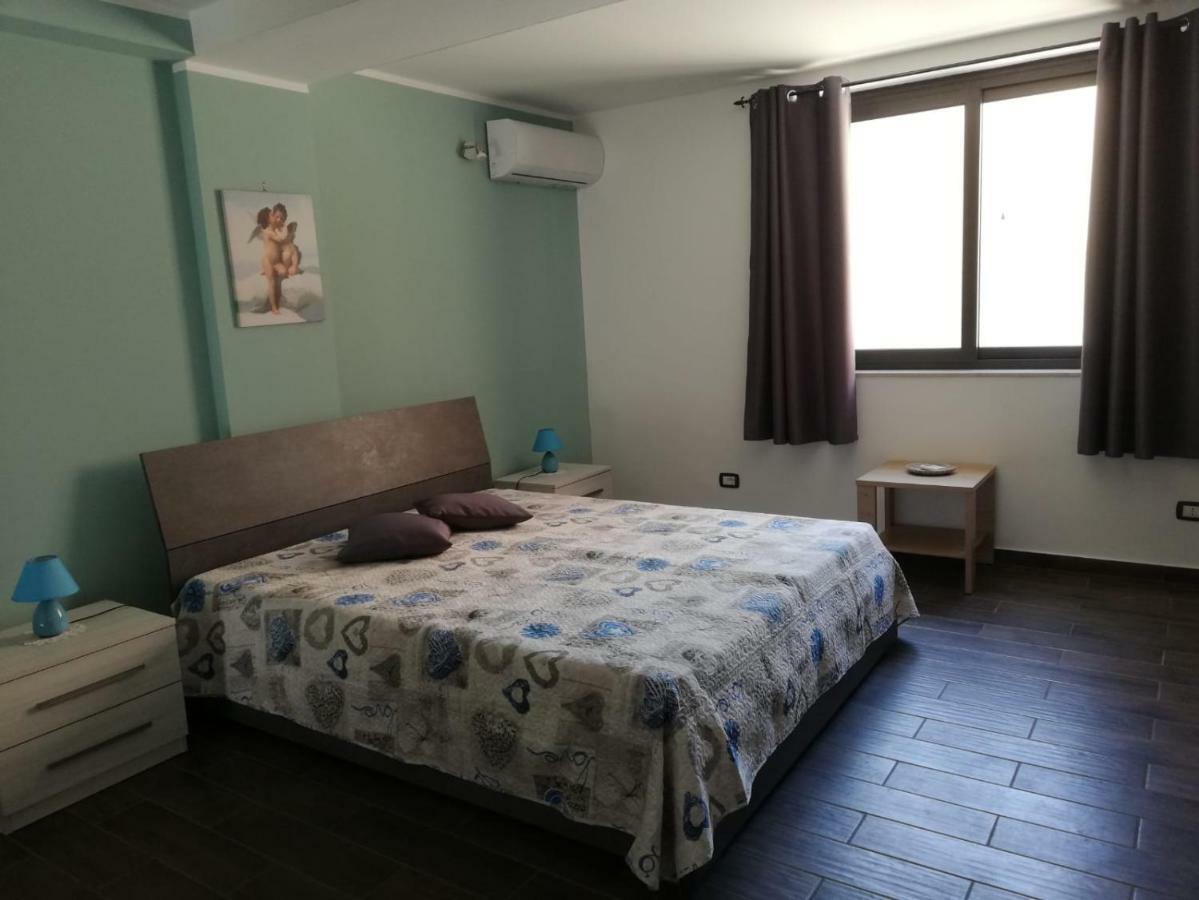 Siracusa Holiday House Hotel Szirakúza Kültér fotó