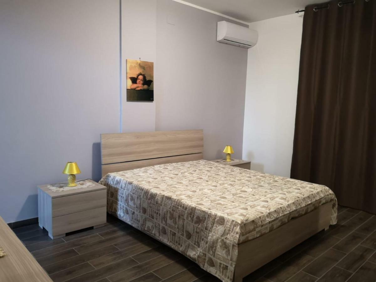 Siracusa Holiday House Hotel Szirakúza Kültér fotó